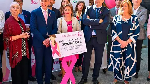 santa-&aacute;gueda-c&aacute;ncer-de-mama