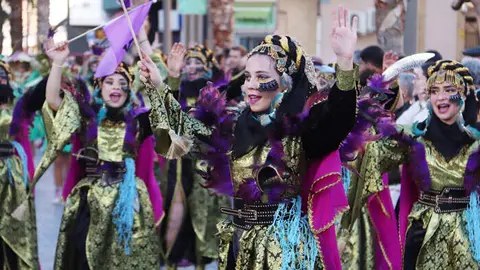 comparsas-y-carrozas-manzanares