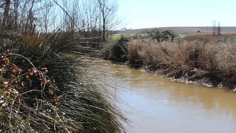 r&iacute;o-azuer