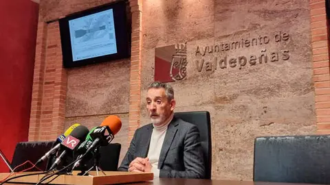 alcalde-valdepe&ntilde;as