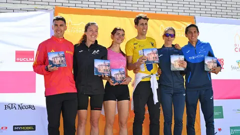 Podium-(006)