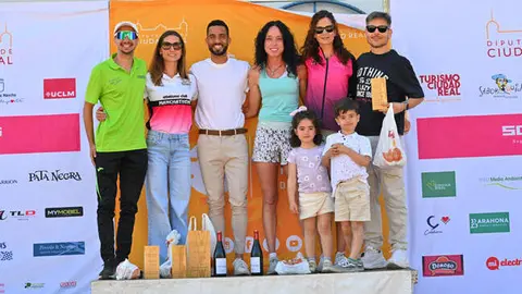 Podium-(006)