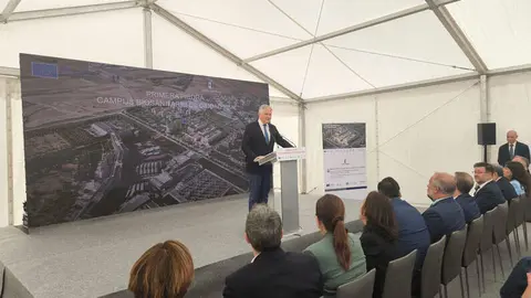 primera-piedra-alcalde
