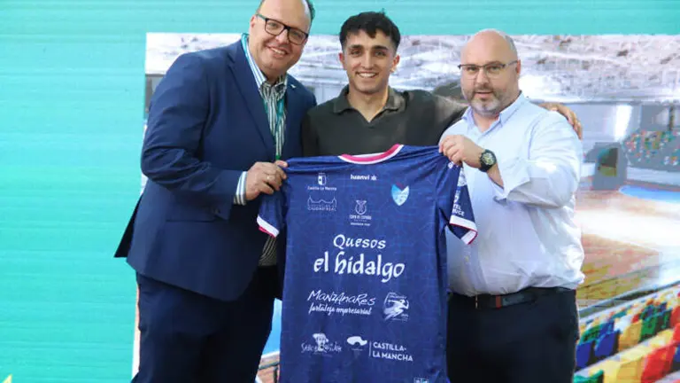 Povill: “Voy a dar todo por esta camiseta”