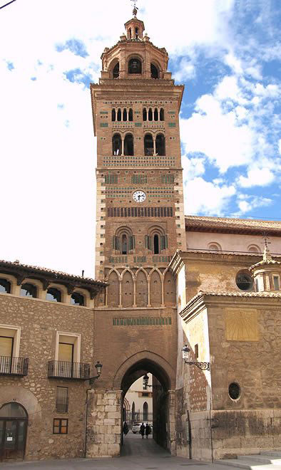 La seo turolense. Fuente: arteguias.com