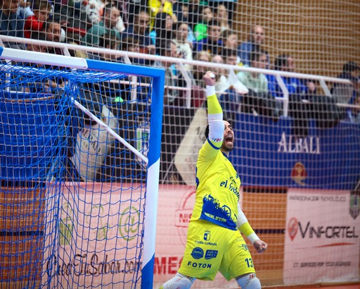 dani celebra