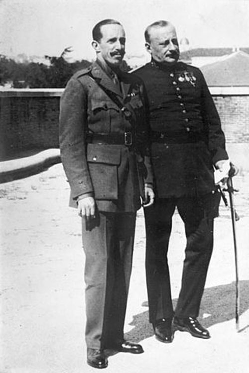 Primo de Rivera y Alfonso XII. Fuente: es.wikipedia.org