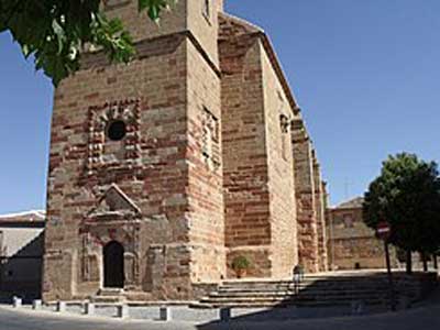 Iglesia de San Vicente de Cózar. Fuente: es.wikipedia.org