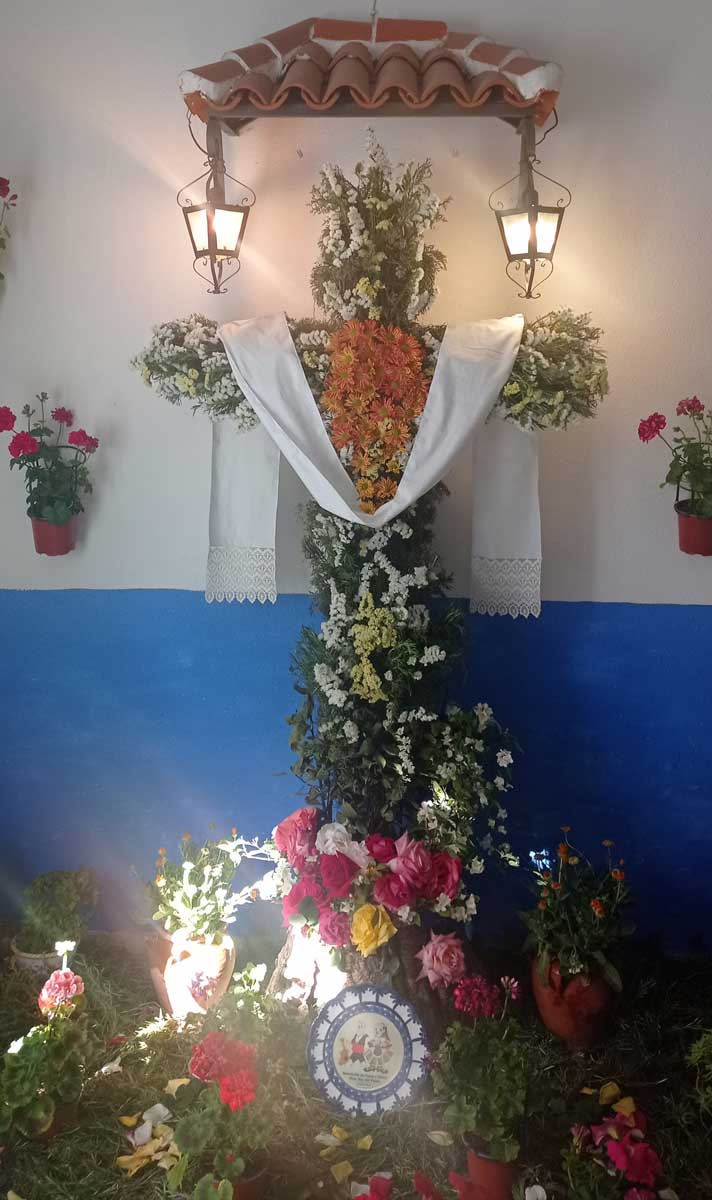 cruz-virgen-prado