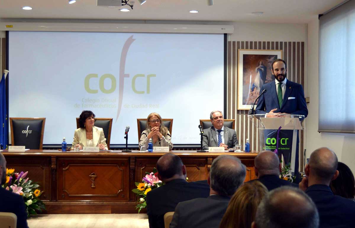 COFCR-Francisco-Izquierdo-saliente-(002)
