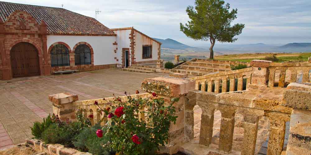 Fuente: elcampodemontiel.com