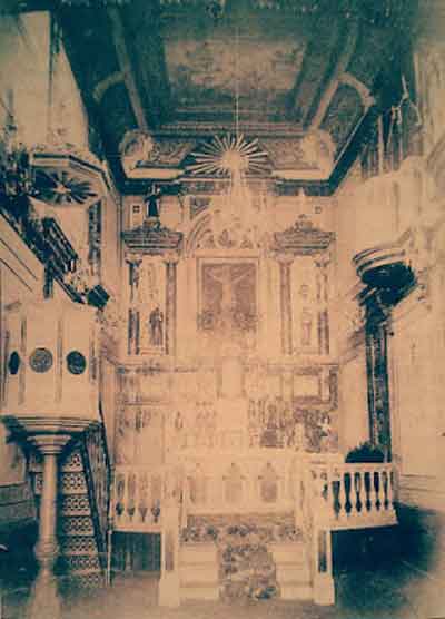 Capilla del Santo Cristo de Burgos a principios del siglo XX, Fuente: culturaval.blogspot.com