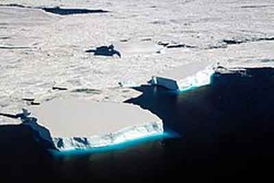 “Barrera de hielo en el Mar de Weddell”, en la Antártida. Fuente: es.wikipedia.org