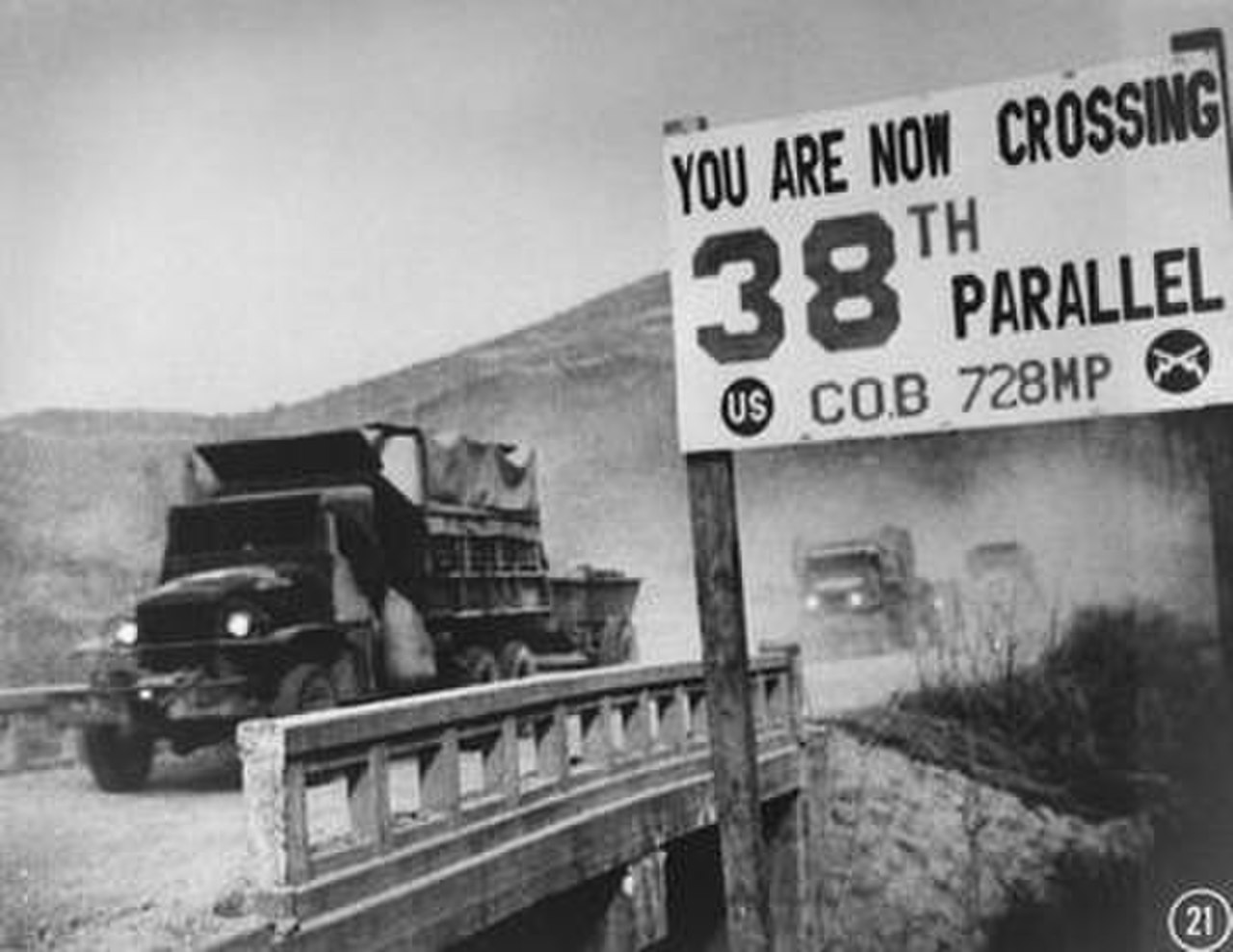 Fuerzas de la ONU cruzando el Paralelo 38. Fuente: hmn.wiki