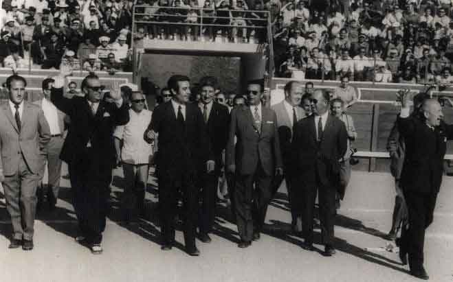 Momento de la inauguración de la nueva Plaza de Toros. Fuente: lavozdetomelloso.com