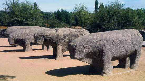Toros de Guisando. Fuente: cervantesvirtual.com