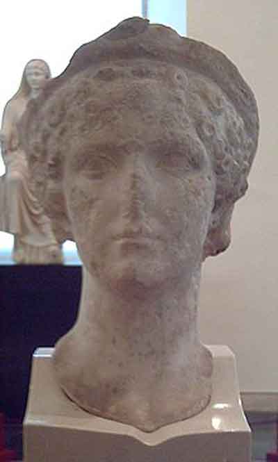 Busto de Agripina. Fuente: es.wikipedia.org