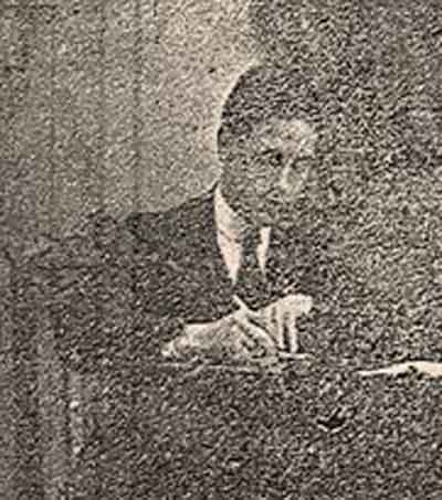 Don Enrique Pedrada en 1915. Fuente: prensahistorica.mcu.es