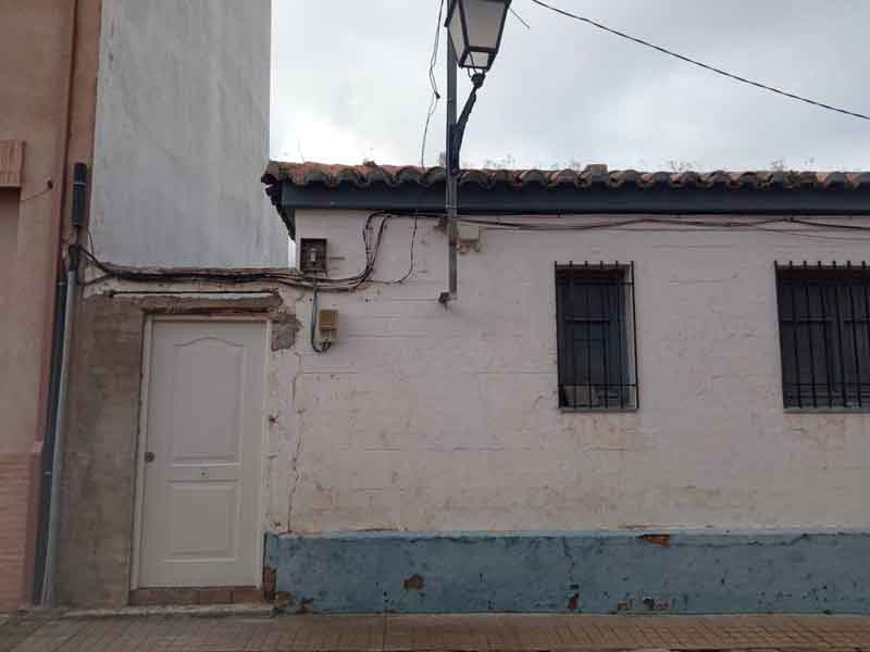 Antigua casa de los maestros. Fuente: cadenaser.com