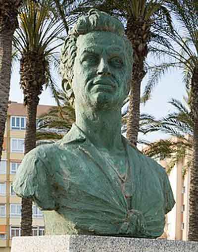 Busto de Antonio Molina en Málaga. Fuente: es.wikipedia.org