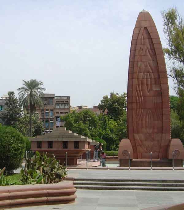 Memorial por la Masacre de Amritsar. Fuente: es.wikipedia.org