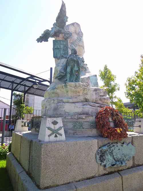 Monumento al 2 de mayo de 1808 en Móstoles. Fuente: es.wikipedia.org