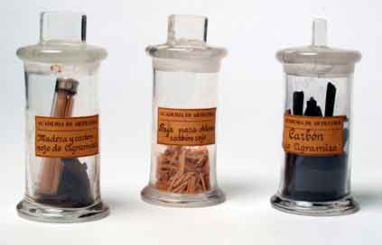 Componente para pólvoras. Fuente: Museo de Ciencias de la Academia de Artillería de Segovia.