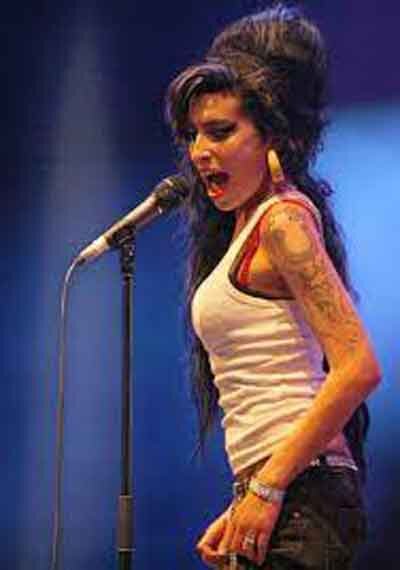 Amy Winehouse. Fuente: es.wikipedia.org
