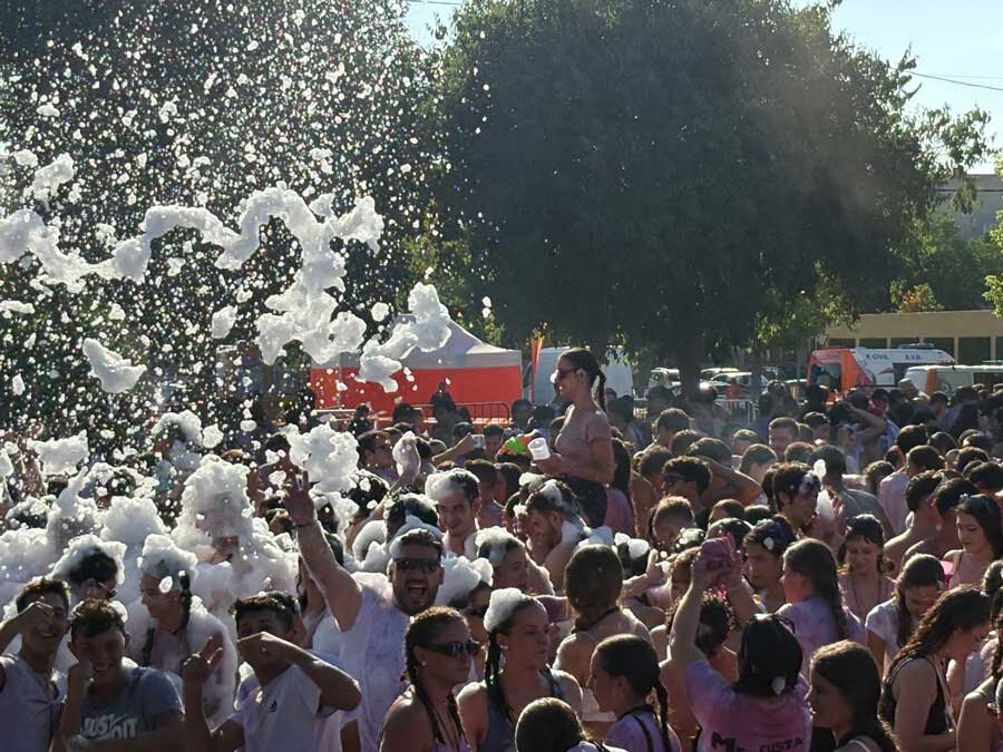 zurra-holi-2