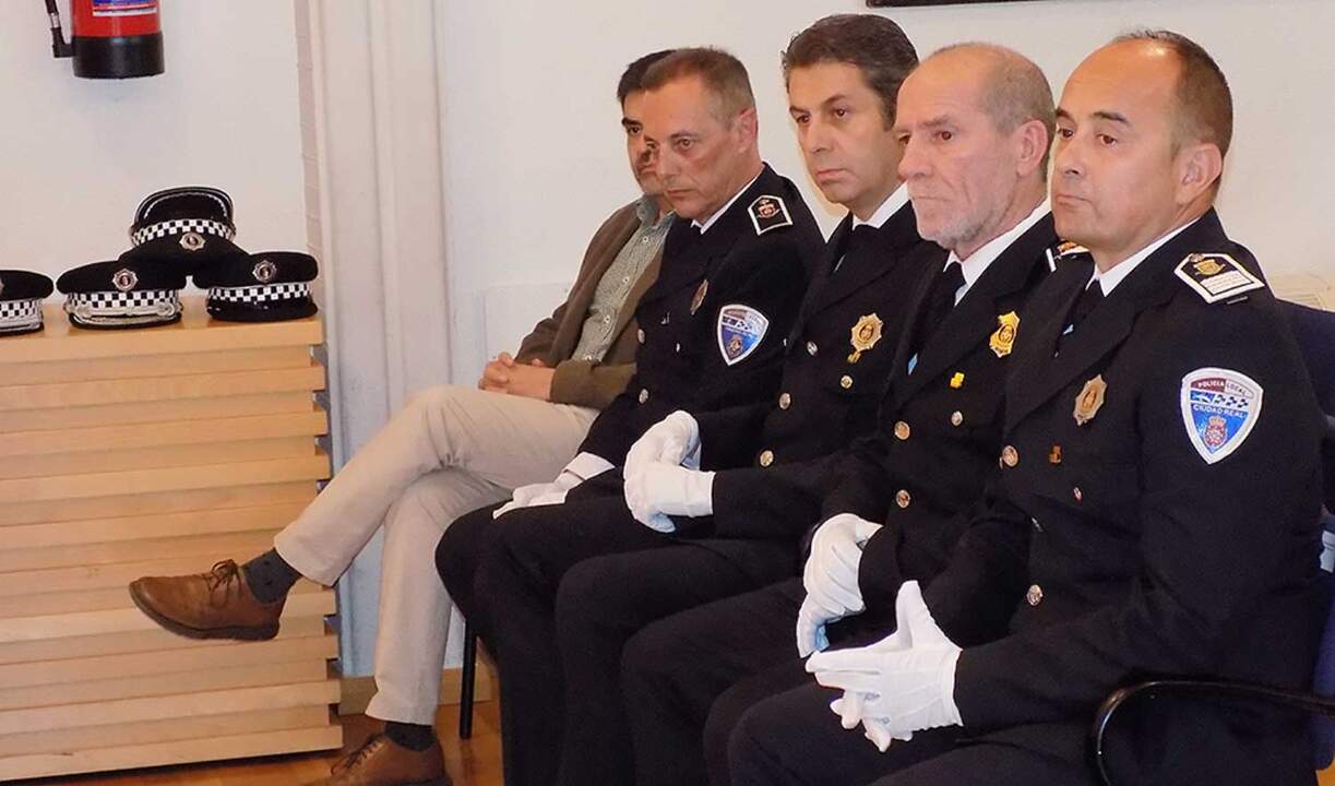 policía-medalla-5