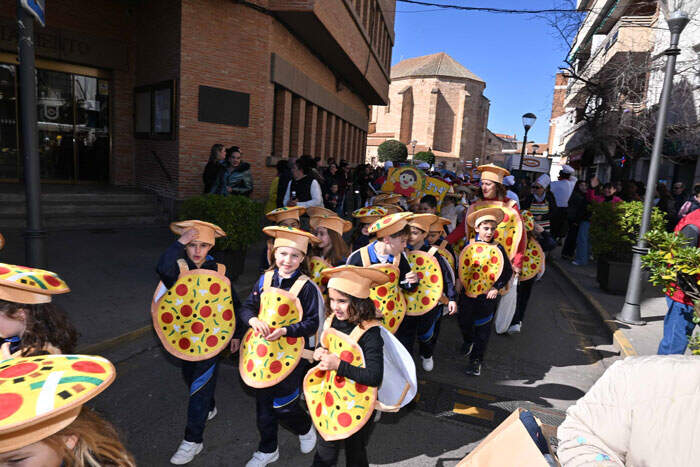 desfile-escolar-miguelturra-la-merced