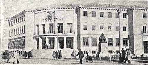 Antiguo edificio del Gobierno Civil en Ciudad Real. Fuente: elsayon.blogspot.com