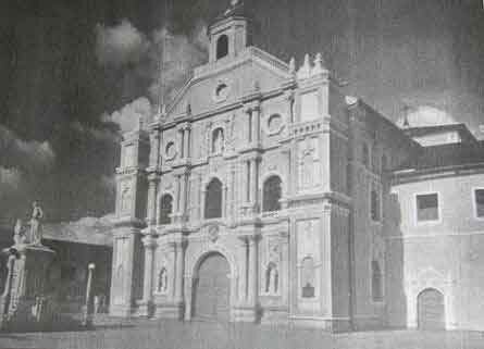 Convento franciscano de Manila. Fuente: es.wikipedia.org